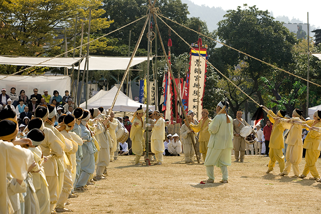 IMG_2011-19_유성봉명리온천수착정놀이11_(제52회_한국민속예술축제).jpg