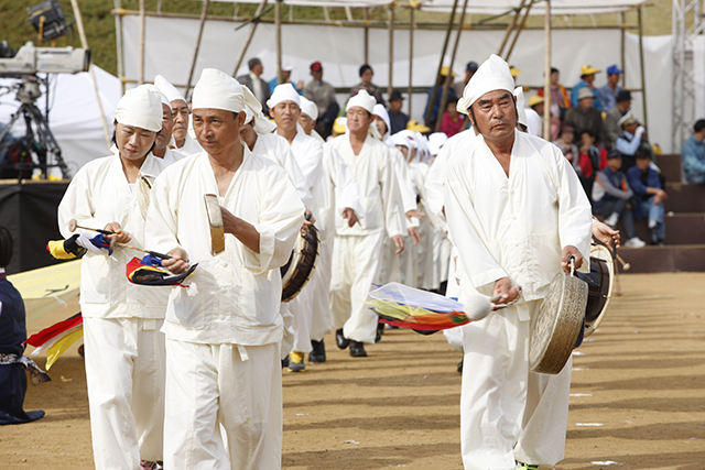 IMG_2012_입장식_(제53회_한국민속예술축제)_05.jpg