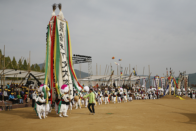 IMG_2012_입장식_(제53회_한국민속예술축제)_57.jpg