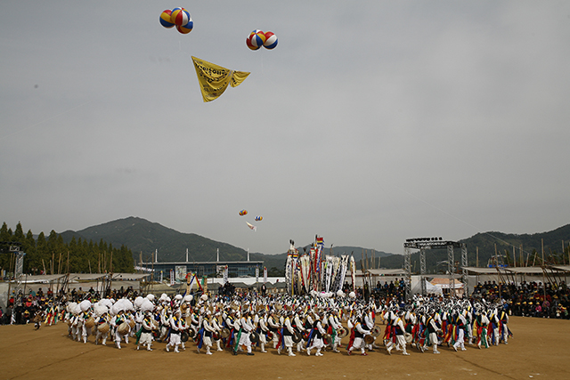 IMG_2012_입장식_(제53회_한국민속예술축제)_75.jpg