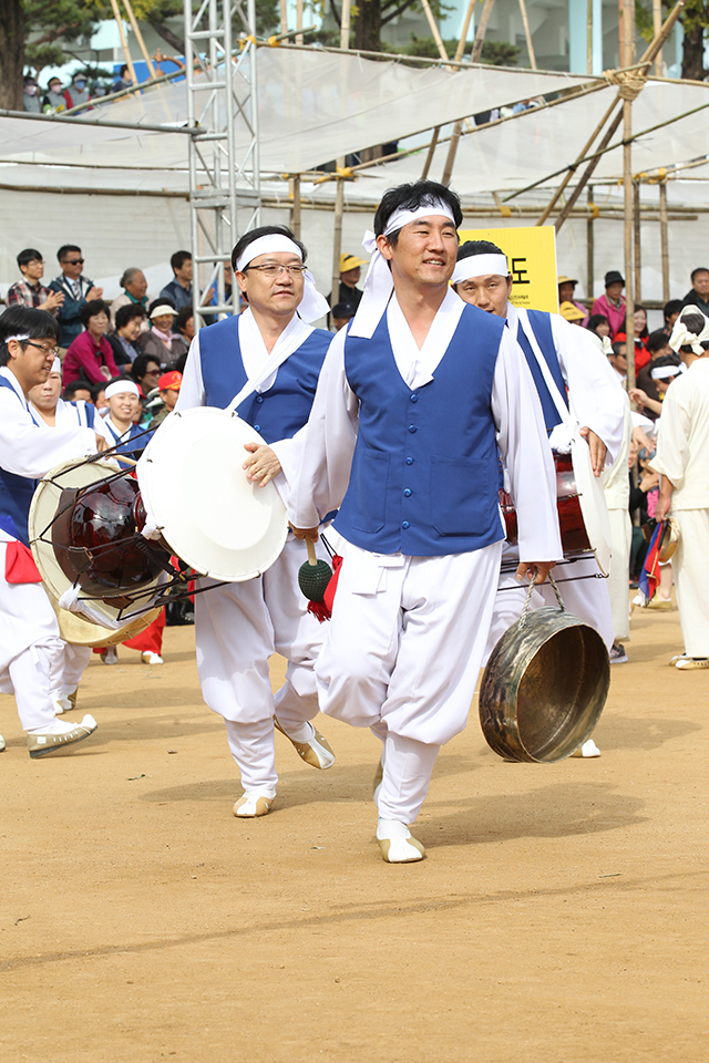 IMG_2012_입장식_(제53회_한국민속예술축제)_93.jpg