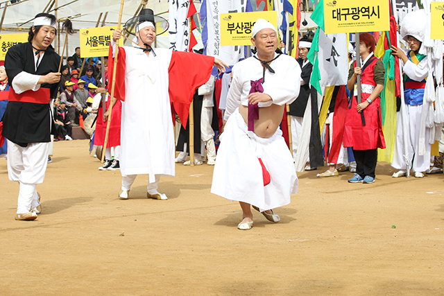 IMG_2012_입장식_(제53회_한국민속예술축제)_94.jpg