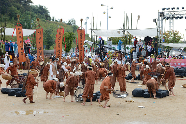 IMG_2015-01_가문동_아끈코지_원담역시_(제56회_한국민속예술축제)_132.jpg