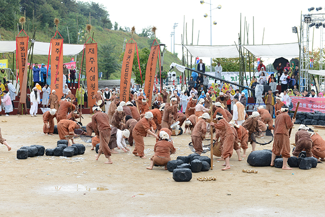 IMG_2015-01_가문동_아끈코지_원담역시_(제56회_한국민속예술축제)_139.jpg