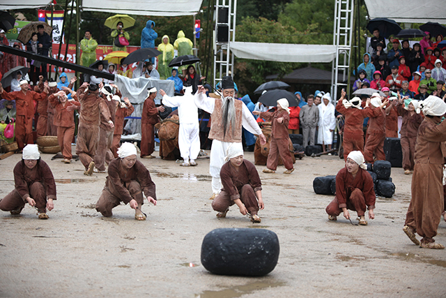 IMG_2015-01_가문동_아끈코지_원담역시_(제56회_한국민속예술축제)_31.jpg