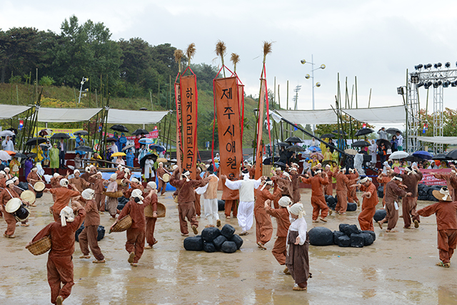 IMG_2015-01_가문동_아끈코지_원담역시_(제56회_한국민속예술축제)_84.jpg