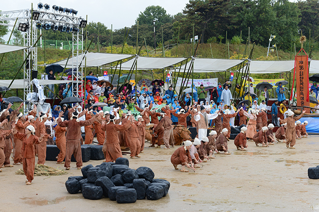 IMG_2015-01_가문동_아끈코지_원담역시_(제56회_한국민속예술축제)_94.jpg