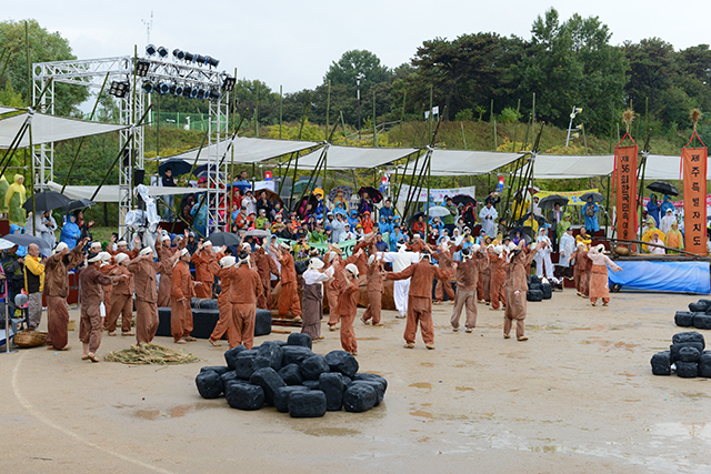 IMG_2015-01_가문동_아끈코지_원담역시_(제56회_한국민속예술축제)_96.jpg