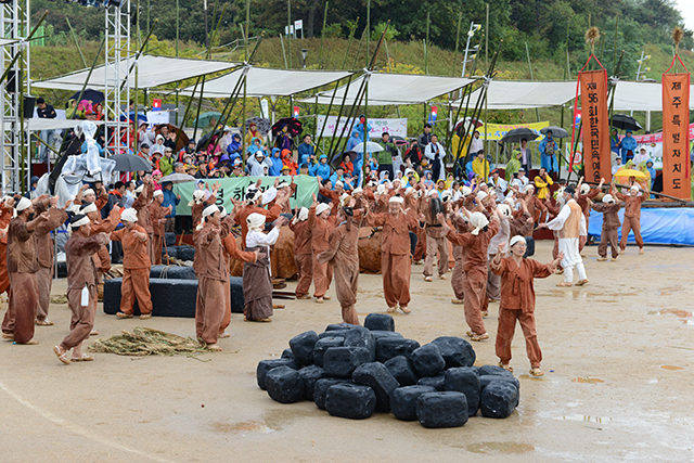 IMG_2015-01_가문동_아끈코지_원담역시_(제56회_한국민속예술축제)_98.jpg