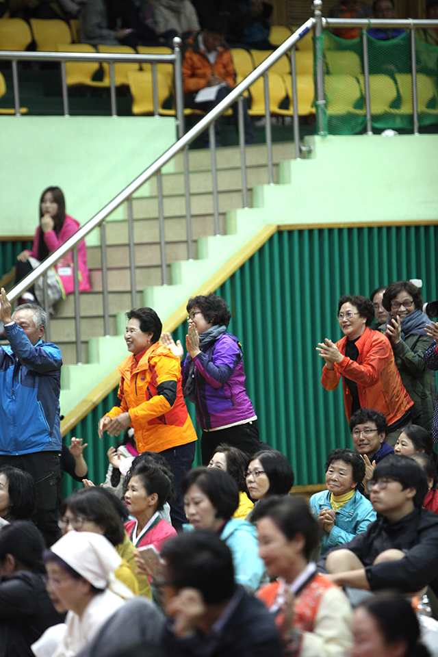 IMG_2015-시상식_및_폐막식_(제56회_한국민속예술축제)_30.jpg