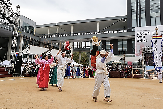 IMG_2016-04_목계나루_뱃소리_(제57회_한국민속예술축제)_35.jpg