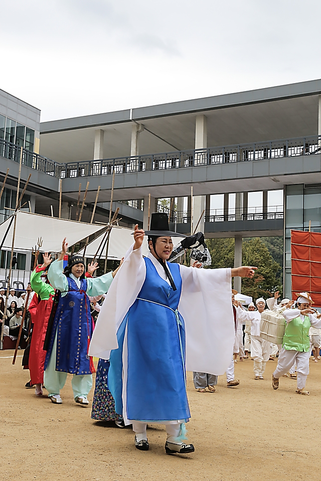 IMG_2016-04_목계나루_뱃소리_(제57회_한국민속예술축제)_38.jpg