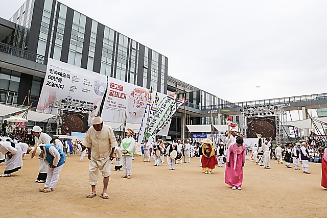 IMG_2016-04_목계나루_뱃소리_(제57회_한국민속예술축제)_43.jpg