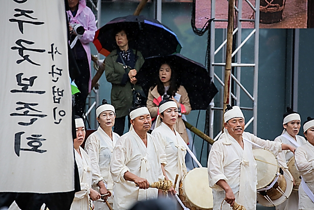 IMG_2016-16_안동제비원성주굿풀이_(제57회_한국민속예술축제)_12.jpg