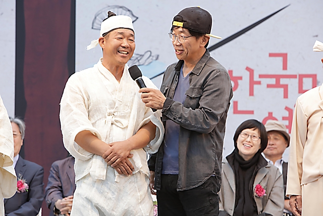 IMG_2018-시상식_(제59회_한국민속예술축제)_79.jpg