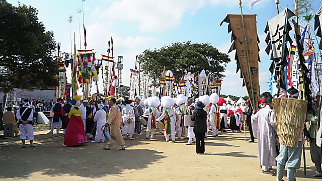 IMG_2018-입장식_및_개막식_(제59회_한국민속예술축제)_04.jpg