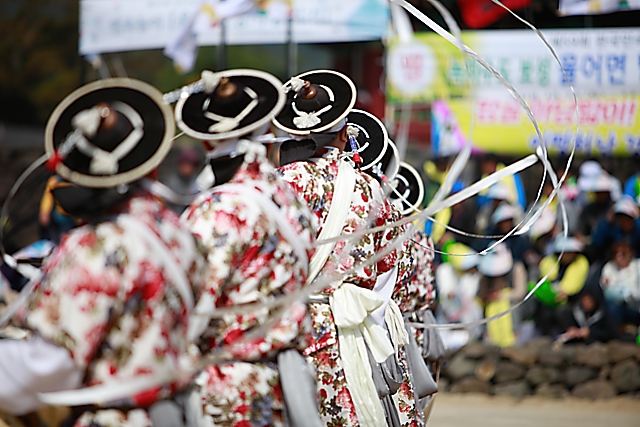 IMG_2018-입장식_및_개막식_(제59회_한국민속예술축제)_11.jpg