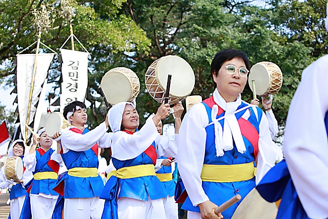 IMG_2018-입장식_및_개막식_(제59회_한국민속예술축제)_28.jpg