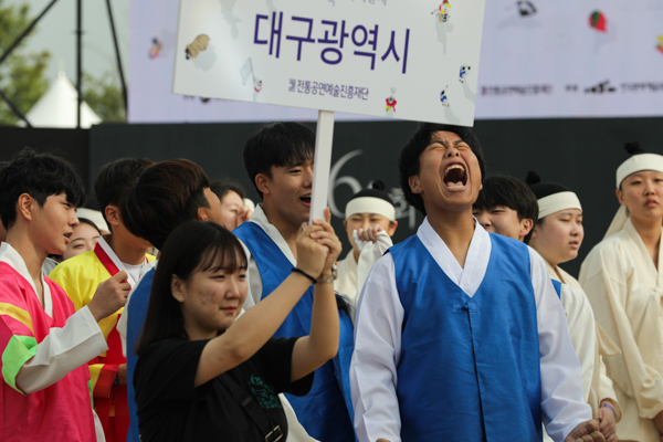 IMG_2023-청소년부개막식(제64회_한국민속예술축제)_05.jpg