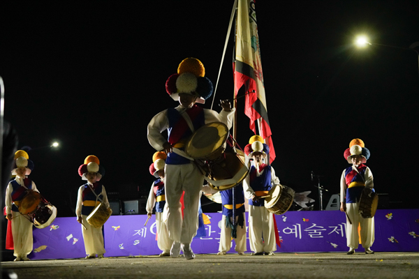 IMG_2023-청소년부전야제(제64회_한국민속예술축제)_43.jpg